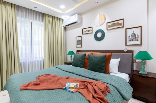 Image Title Goes Here