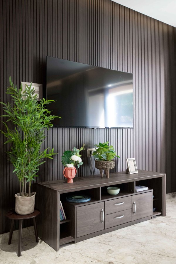 Image Title Goes Here