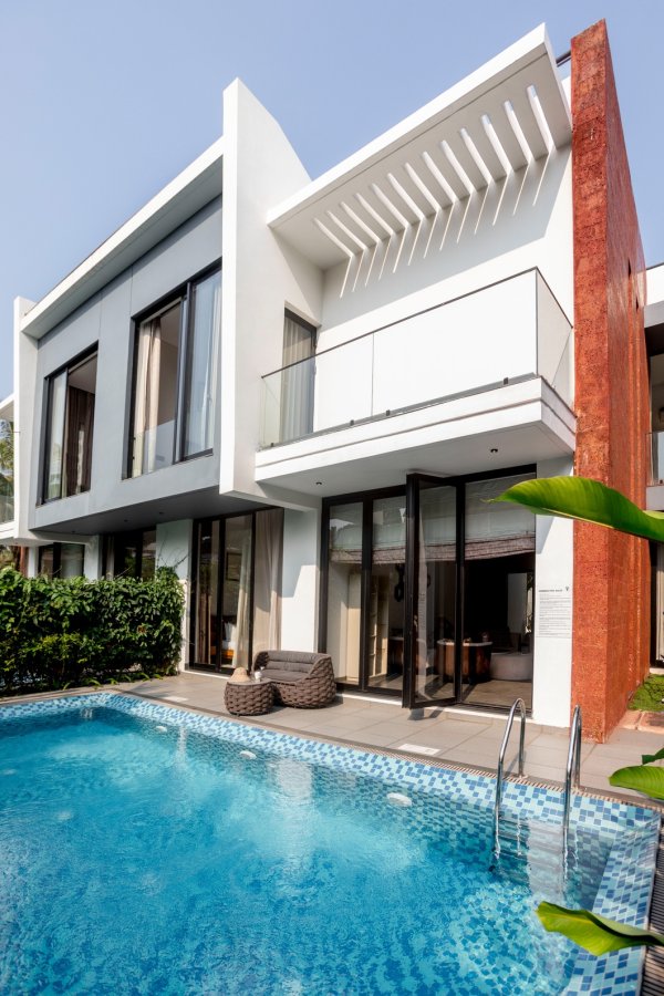 Image Title Goes Here