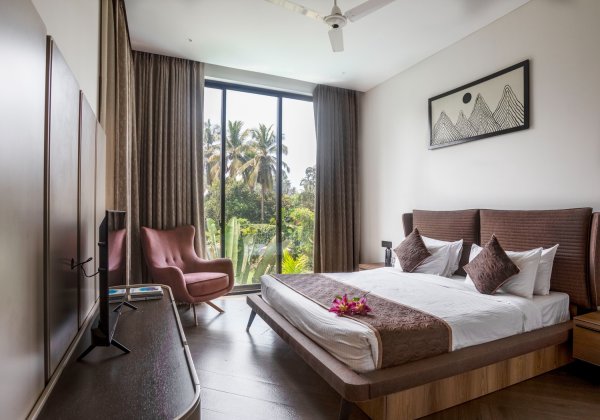 Image Title Goes Here