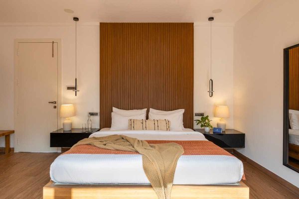 Image Title Goes Here