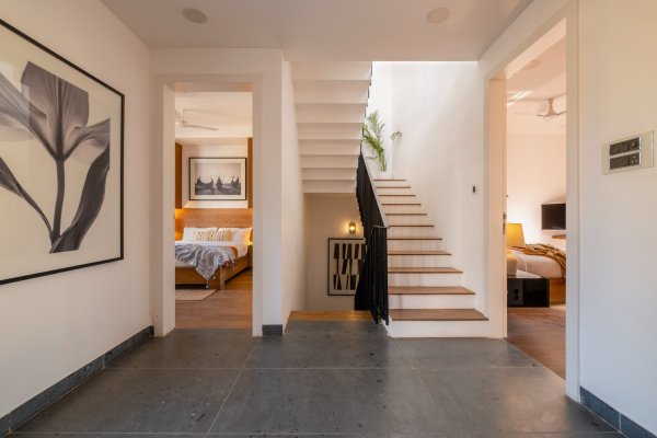 Image Title Goes Here