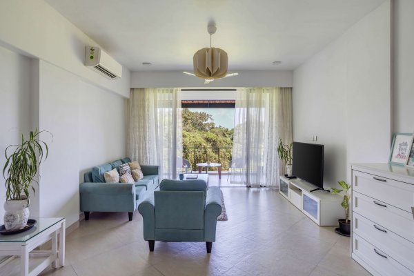 Image Title Goes Here