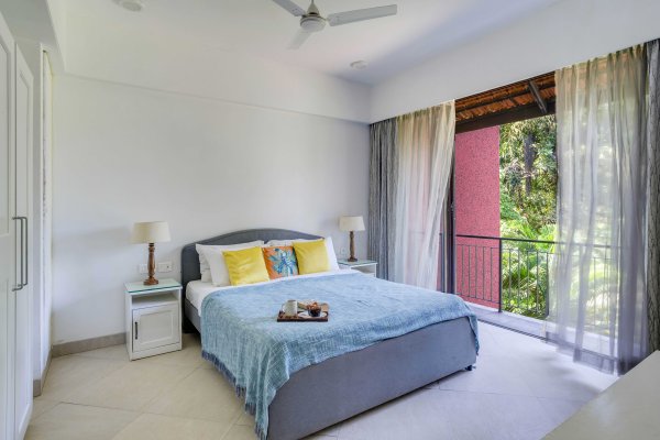 Image Title Goes Here