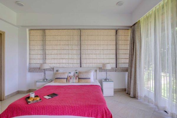 Image Title Goes Here