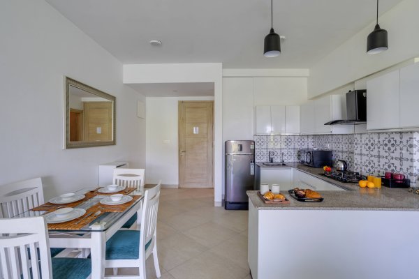 Image Title Goes Here