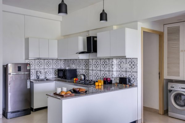 Image Title Goes Here