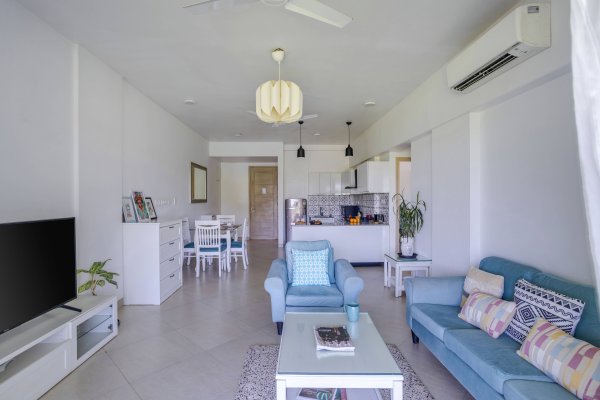 Image Title Goes Here