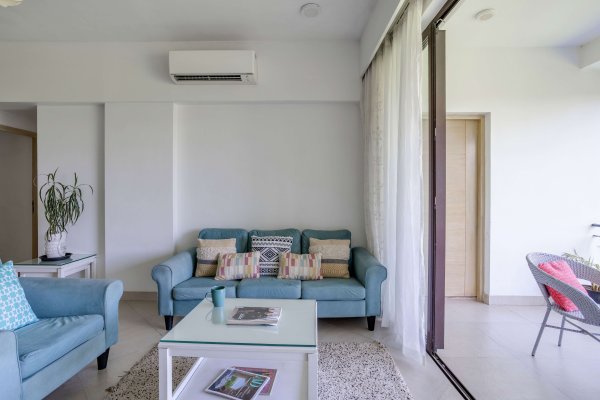 Image Title Goes Here