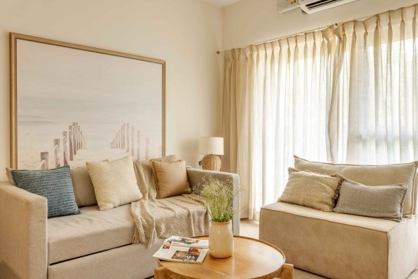 Image Title Goes Here