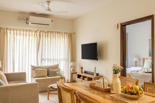 Image Title Goes Here