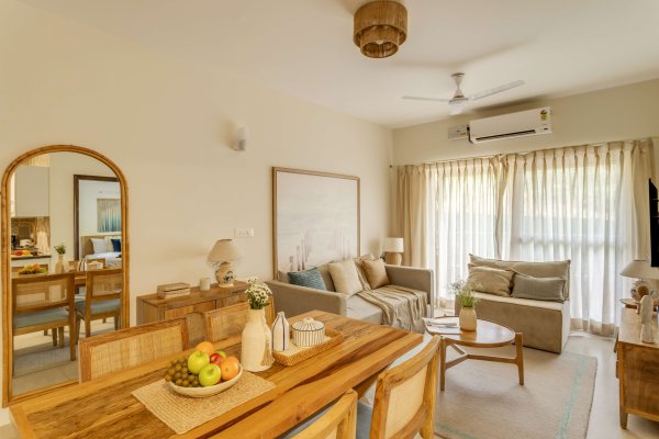 Image Title Goes Here