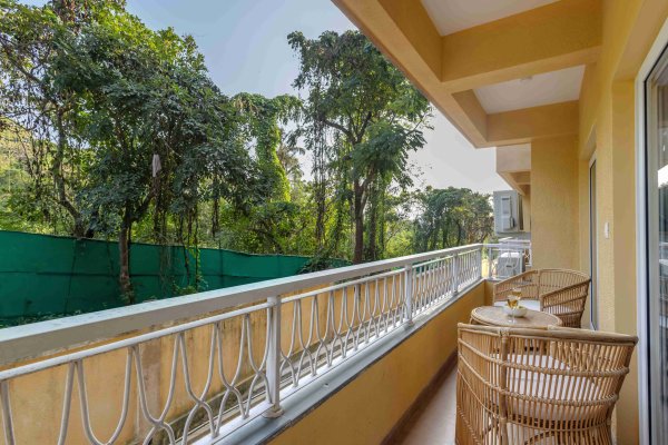 Image Title Goes Here