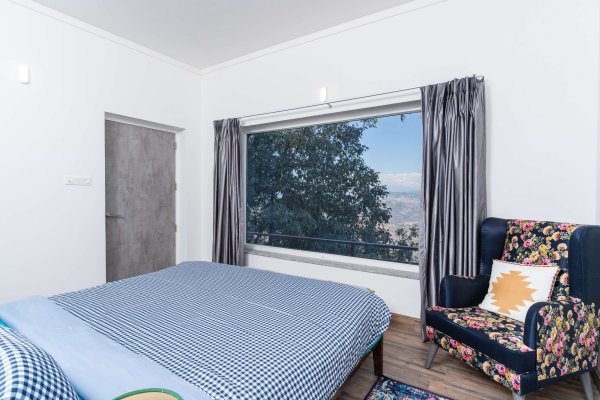 Image Title Goes Here