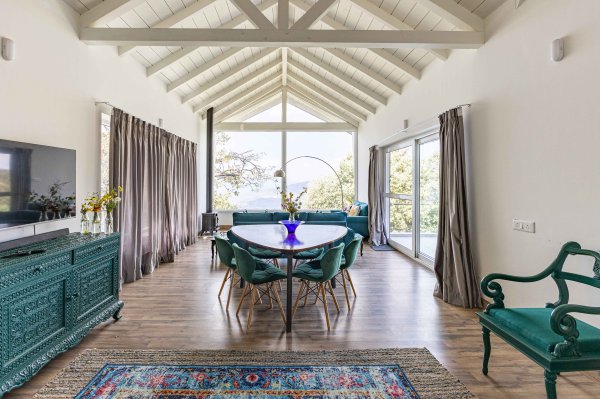 Image Title Goes Here