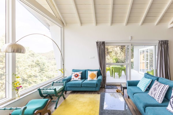 Image Title Goes Here