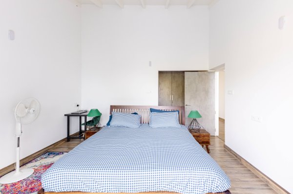 Image Title Goes Here