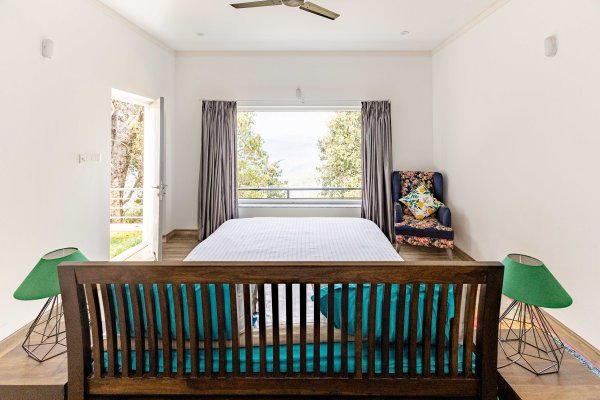 Image Title Goes Here