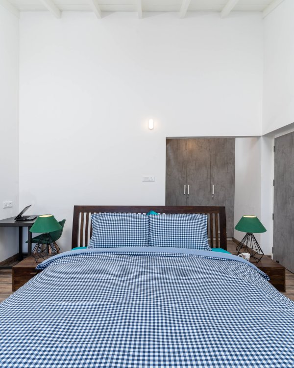 Image Title Goes Here