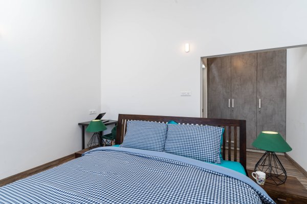 Image Title Goes Here