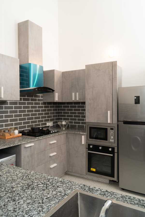 Image Title Goes Here