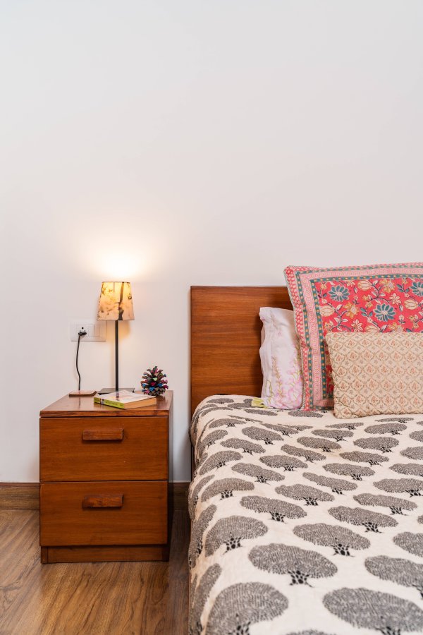 Image Title Goes Here