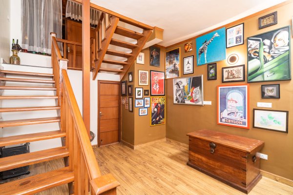 Image Title Goes Here