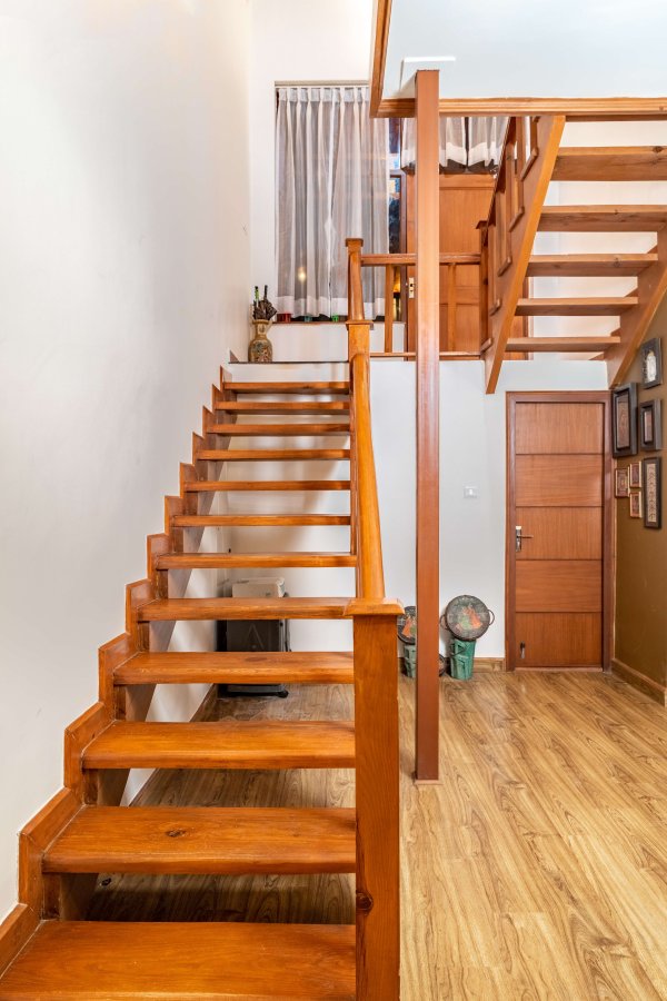 Image Title Goes Here