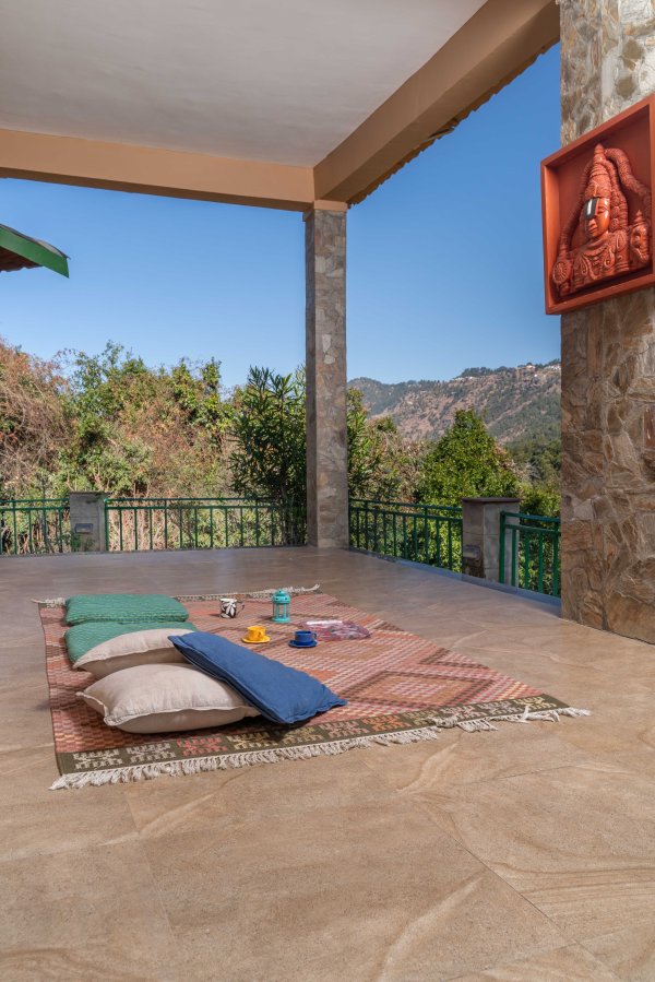 Image Title Goes Here