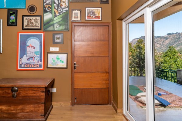 Image Title Goes Here