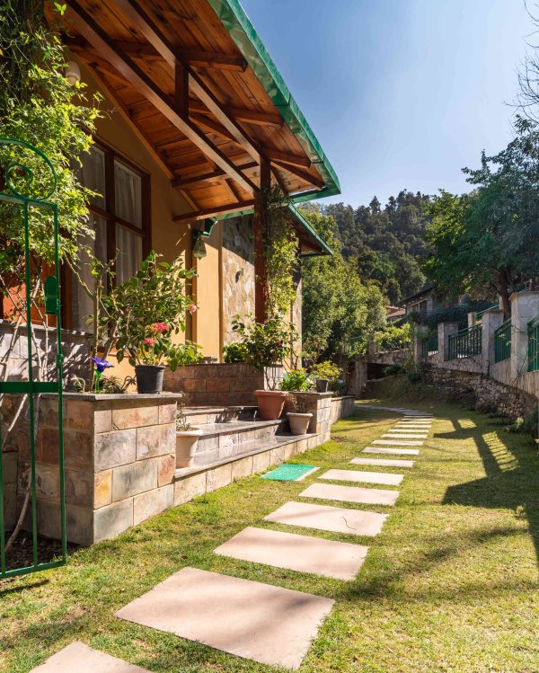 Image Title Goes Here