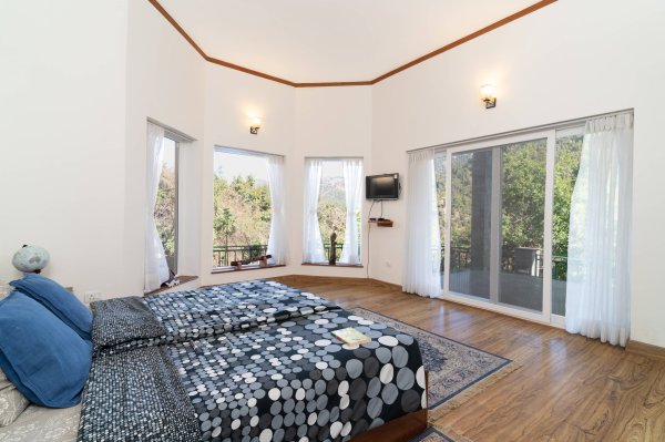 Image Title Goes Here