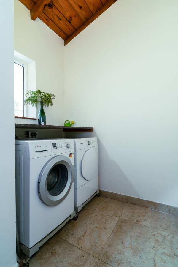 Image Title Goes Here