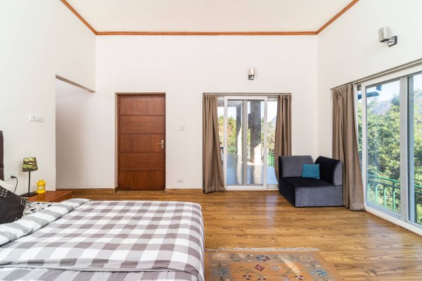 Image Title Goes Here