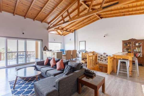 Image Title Goes Here