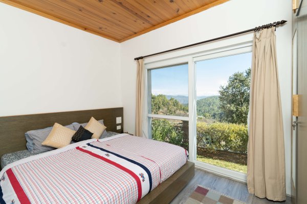 Image Title Goes Here