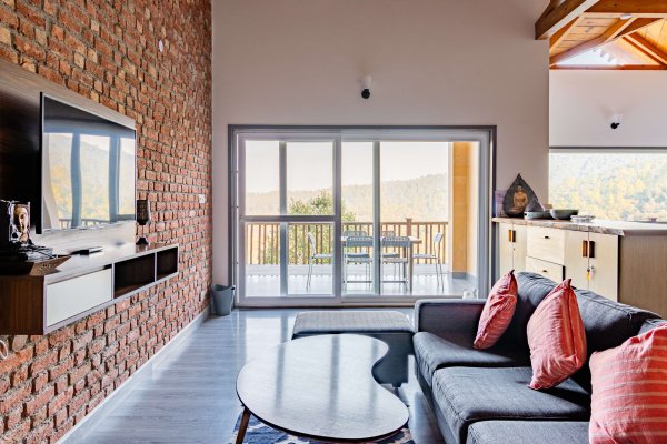 Image Title Goes Here