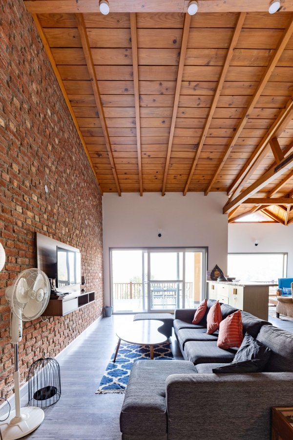 Image Title Goes Here