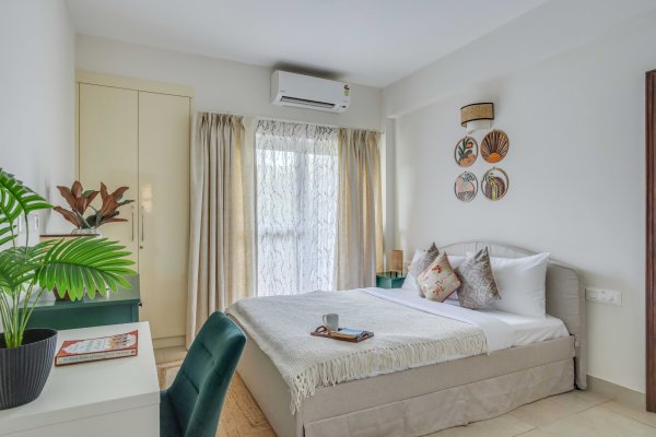 Image Title Goes Here