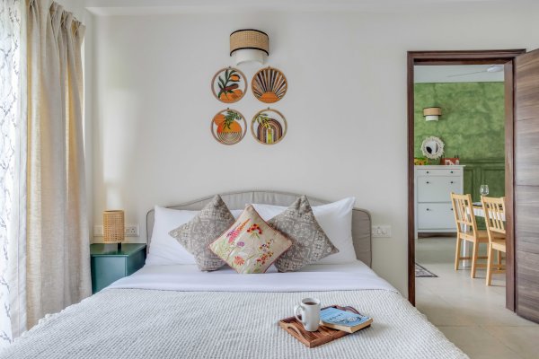 Image Title Goes Here