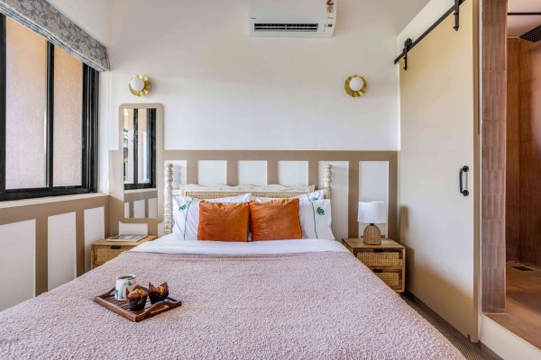 Image Title Goes Here