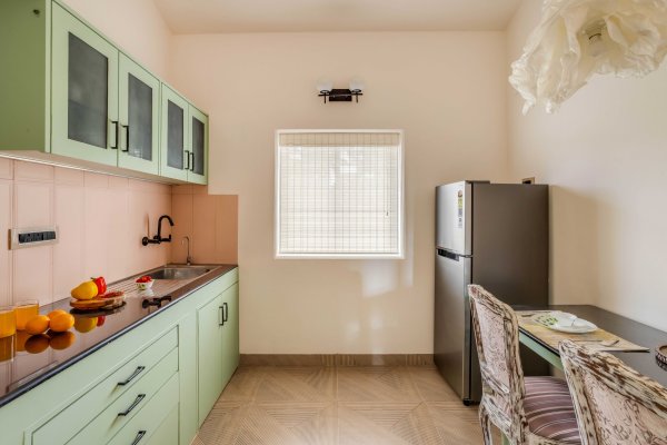 Image Title Goes Here