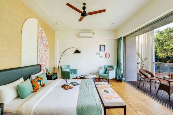 Image Title Goes Here