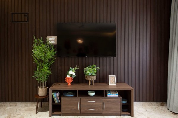 Image Title Goes Here