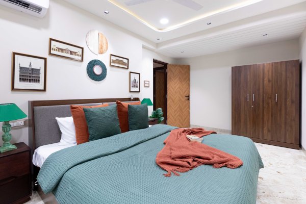 Image Title Goes Here