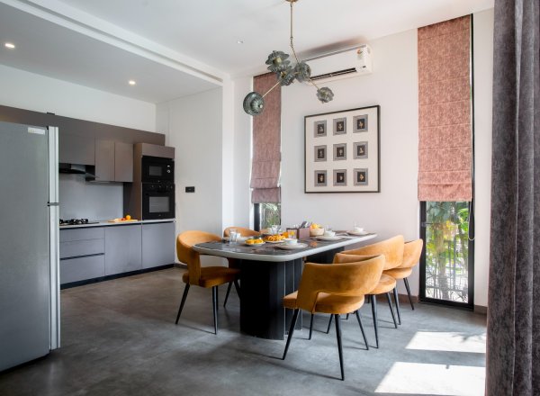 Image Title Goes Here