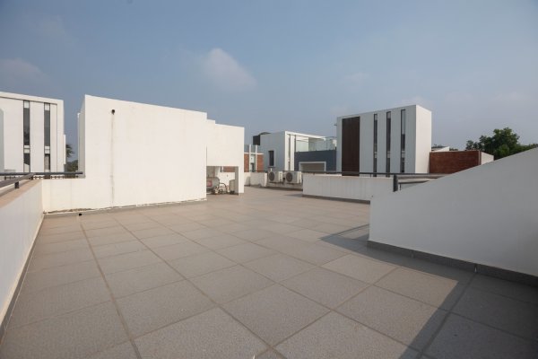 Image Title Goes Here