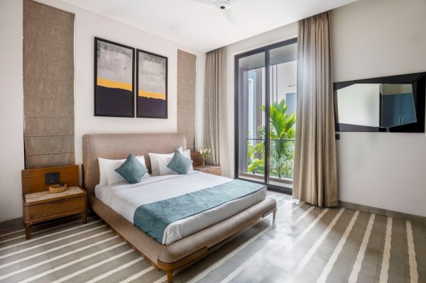 Image Title Goes Here