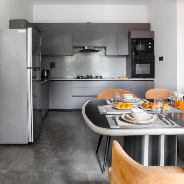 Image Title Goes Here