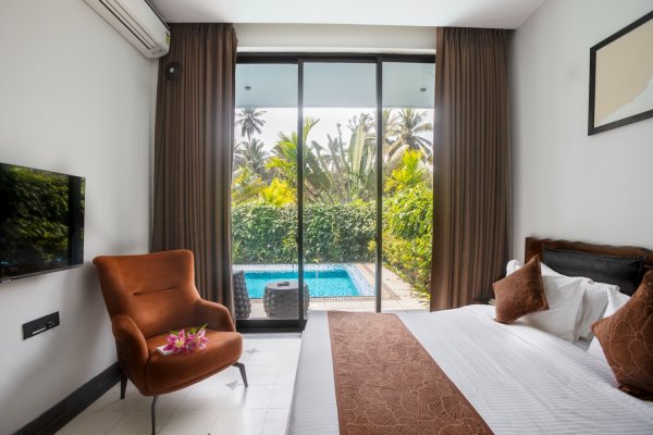 Image Title Goes Here